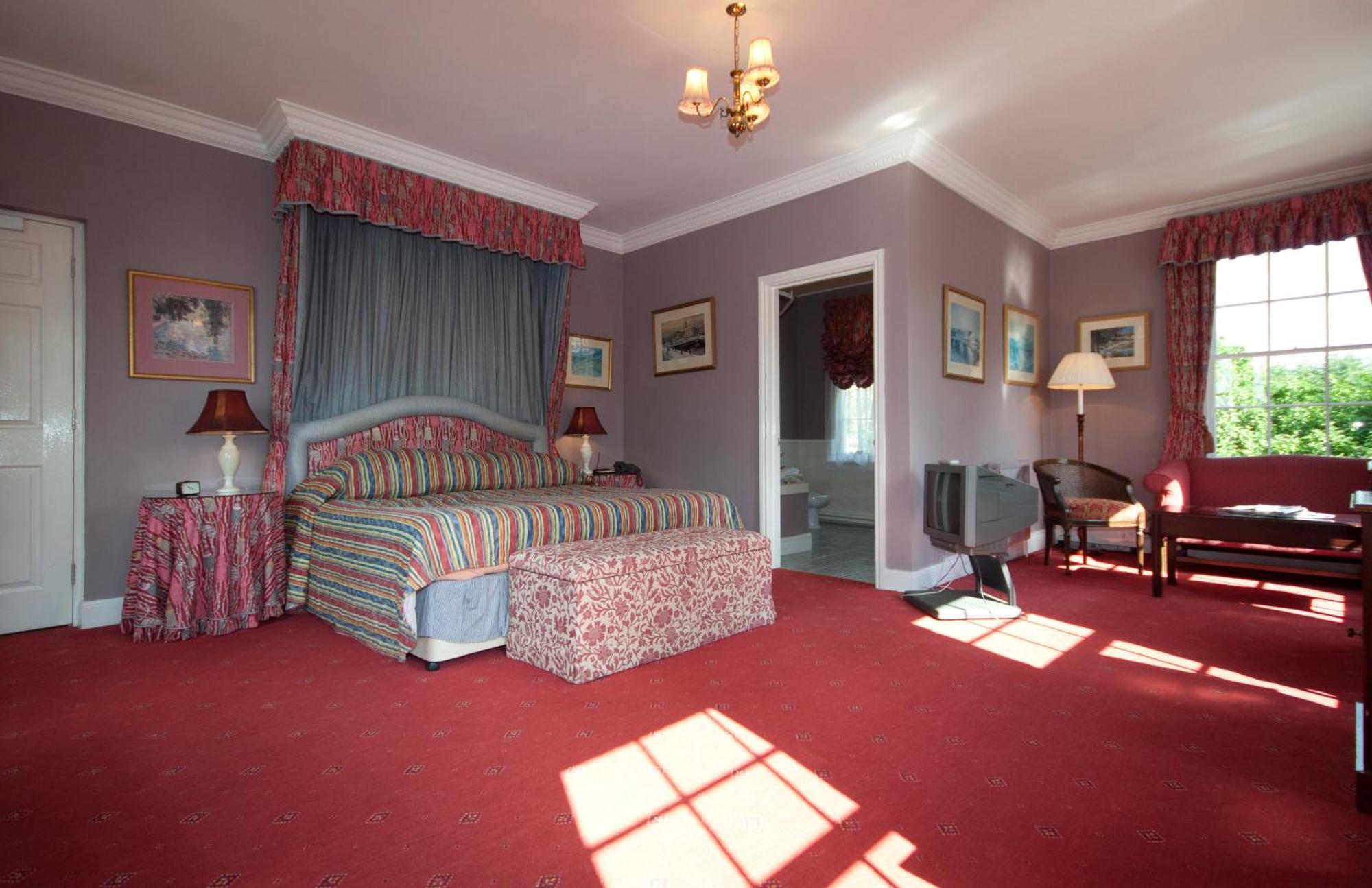 Corse Lawn House Hotel Номер фото